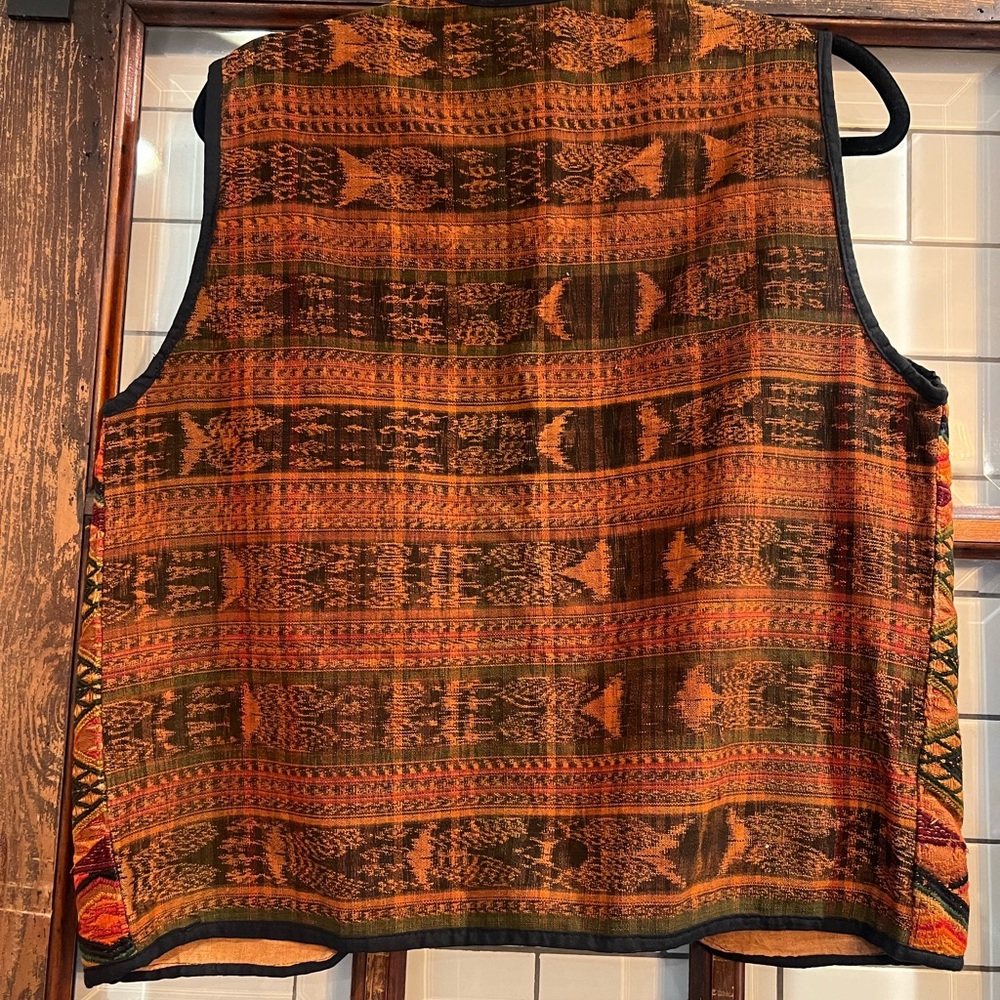 Western Colorful Patterned Vest - Picture 4 of 4